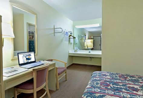 Hometowne Studios By Red Roof Florence, Ky-Cincinnati Airport Εξωτερικό φωτογραφία